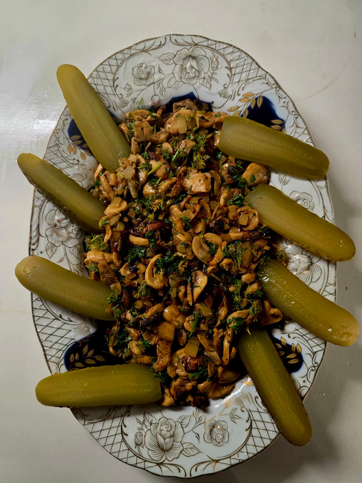 Mushrooms & Pickles